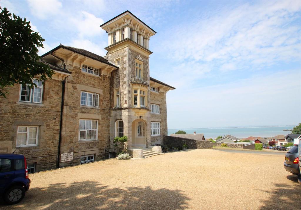 Westfield Park, Ryde 2 bed apartment for sale £310,000