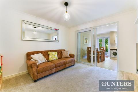 59 Springwell Road, Hounslow, TW5 9EA