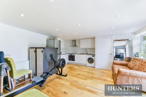59 Springwell Road, Hounslow, TW5 9EA