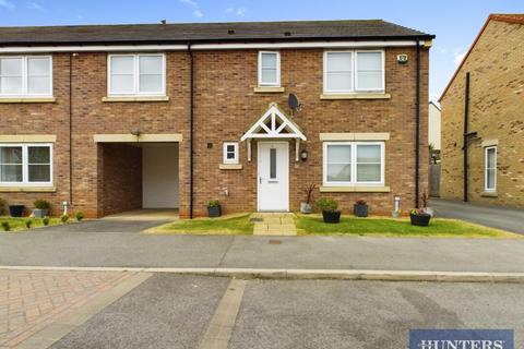 17 Malling Avenue, Eastfield, Scarborough, YO11 3FA