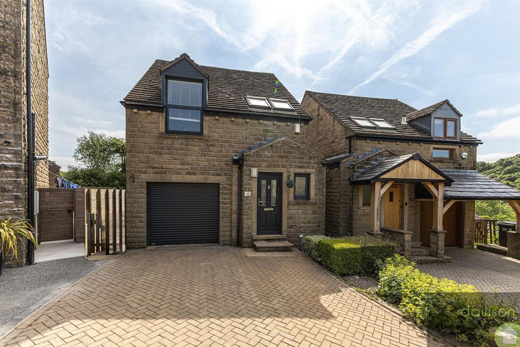 Stones Drive, Ripponden, Sowerby Bridge 4 bed detached house £420,000