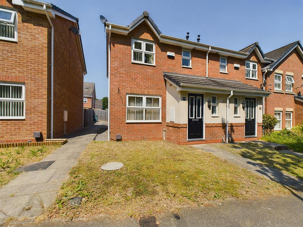 Hirwaun, Wrexham 3 bed end of terrace house £180,000