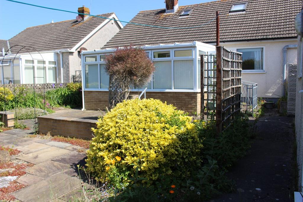 Ham Lane South, Llantwit Major, CF61 3 bed detached bungalow for sale
