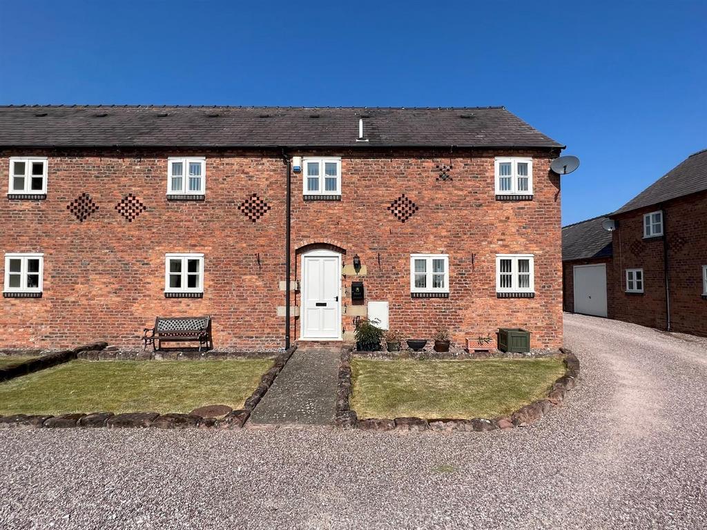 Cloy, BangorOnDee. 4 bed house to rent £1,200 pcm (£277 pw)