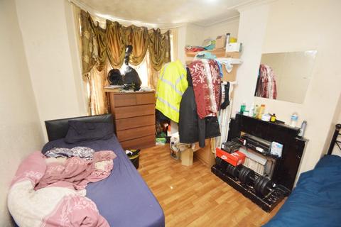 45 Queens Road, Southall, UB2 5AY