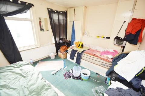 45 Queens Road, Southall, UB2 5AY