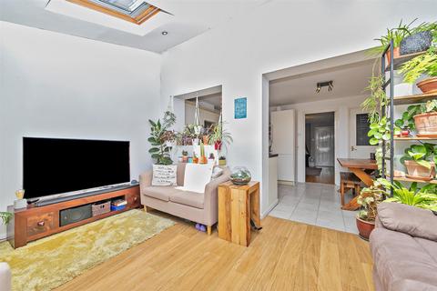 31 Bell View, St Albans, AL4 0SQ