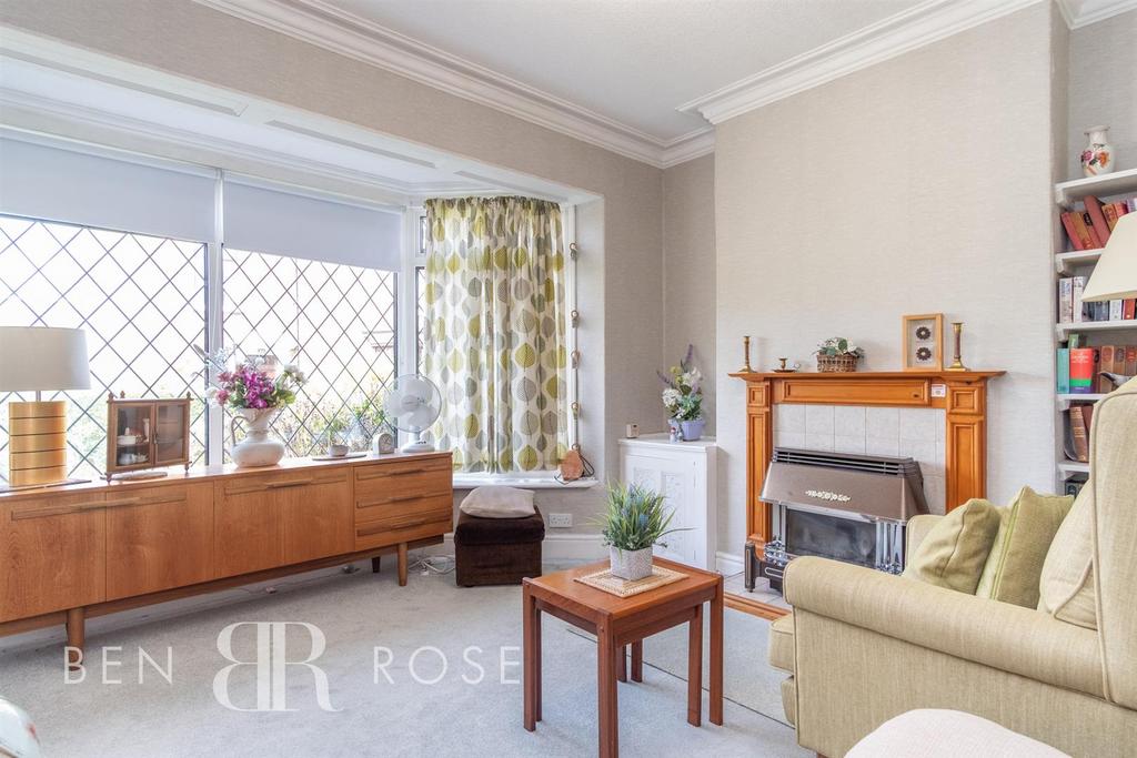 Sandy Lane, Leyland 3 bed detached house for sale £230,000