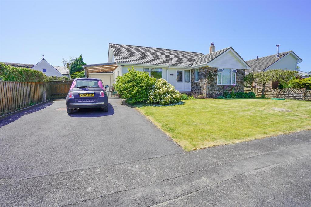 Shepherds Meadow, Abbotsham, Bideford 3 bed detached bungalow for sale