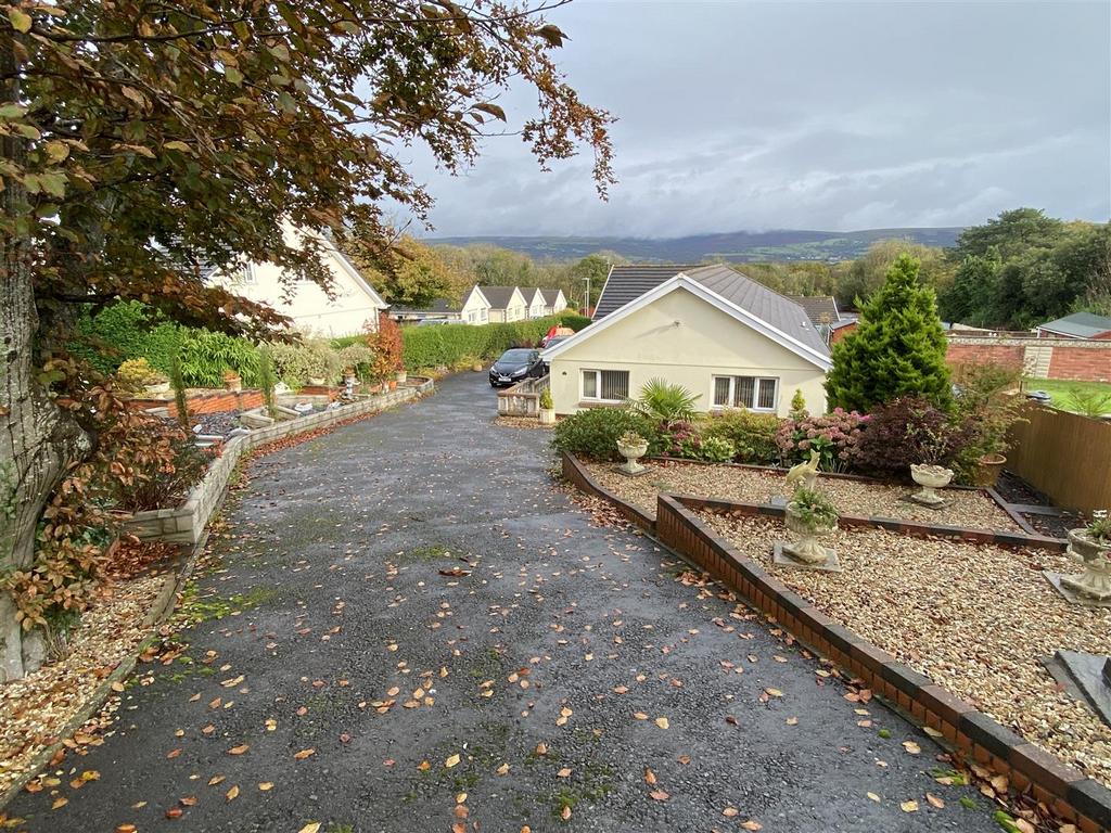 Saron Road, Saron, Ammanford 3 bed detached bungalow for sale £290,000