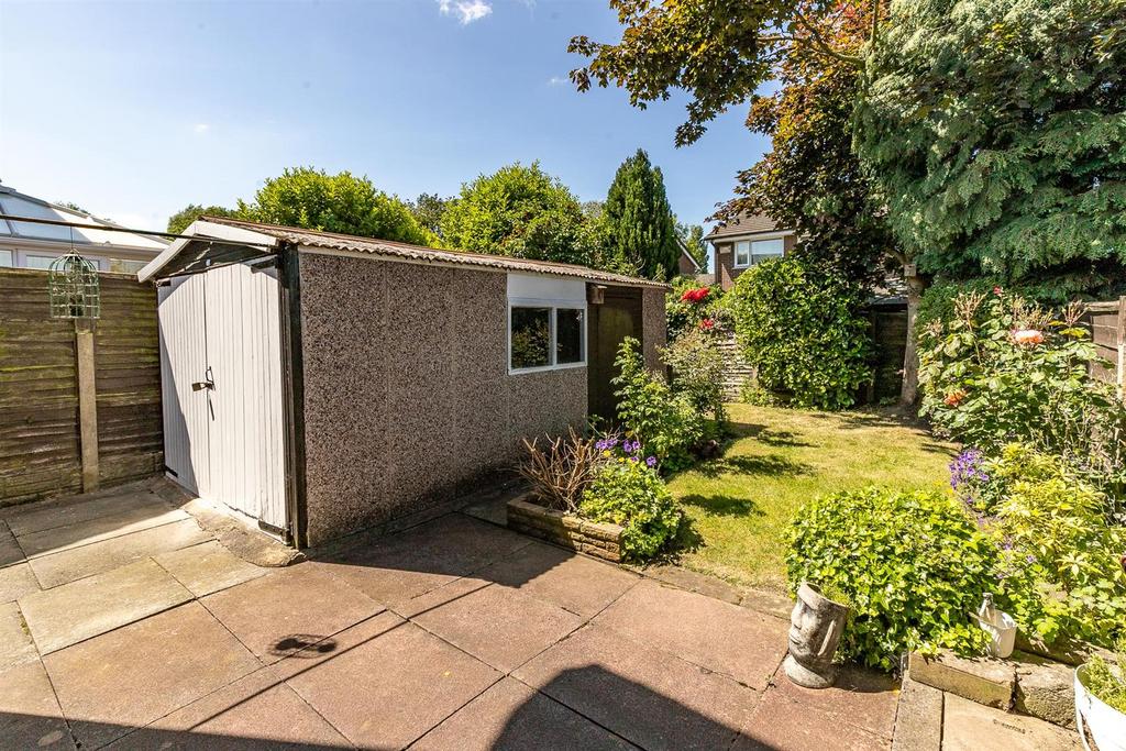 Porthleven Drive, Manchester 3 bed semidetached house for sale £249,950