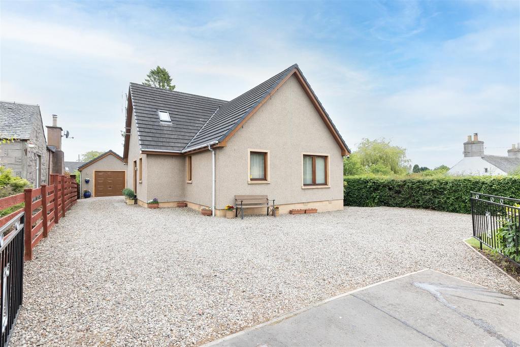 Perth Road, Stanley, Perth 4 bed detached house for sale £329,000