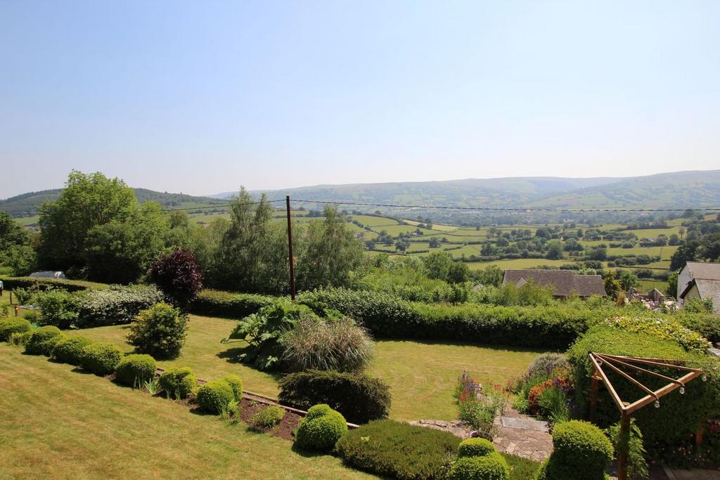 Bwlch, Brecon, LD3 2 bed detached bungalow for sale £475,000