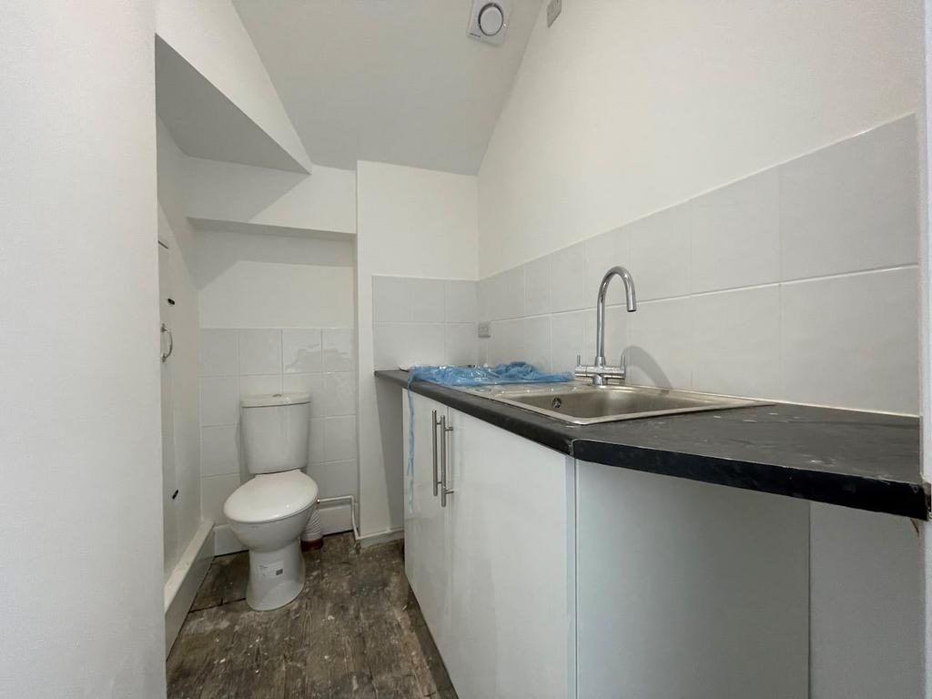 WC Kitchenette.jpg