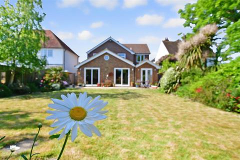 5 bedroom detached house for sale, Church Road, New Romney, Kent