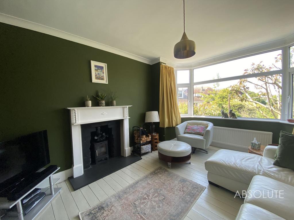 Clennon Rise, Paignton, TQ4 4 bed semidetached house £1,450 pcm (£