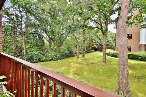 2 bedroom flat for sale, Ferndown