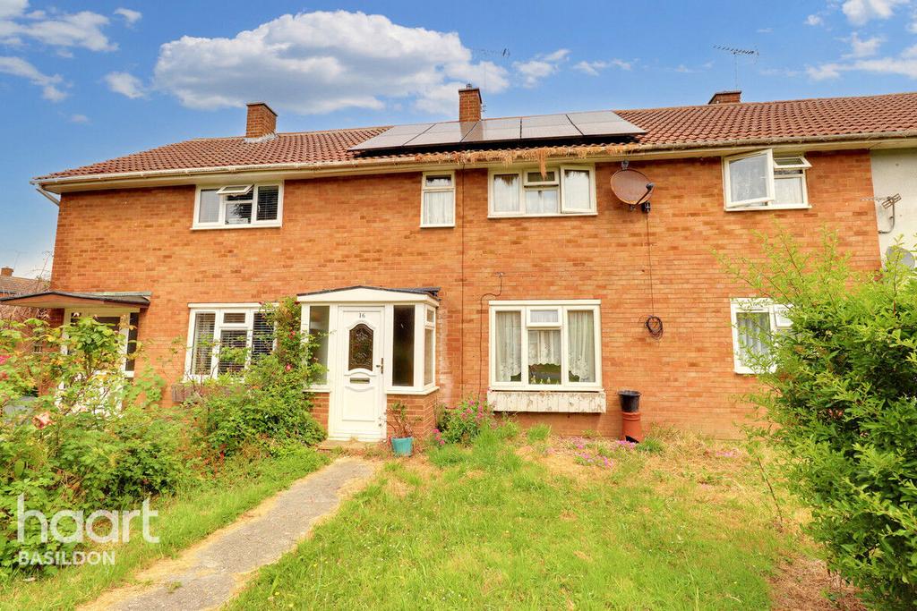 Cross Green, Lee Chapel South 3 bed terraced house £280,000