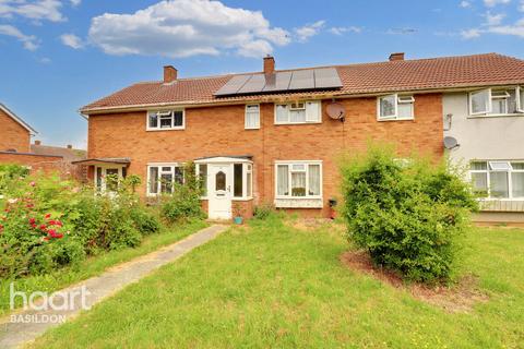 16 Cross Green, Basildon, SS16 5QW