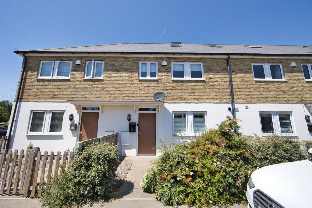 Mayers Road, Walmer, CT14 3 bed terraced house for sale £325,000