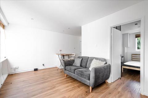 1 bedroom flat to rent, Williams House, King Edwards's Road, London Fields, E9