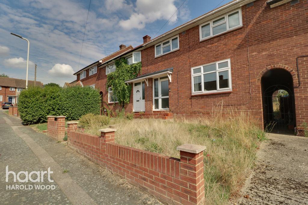 Aylsham Lane, Romford 3 bed terraced house for sale £400,000
