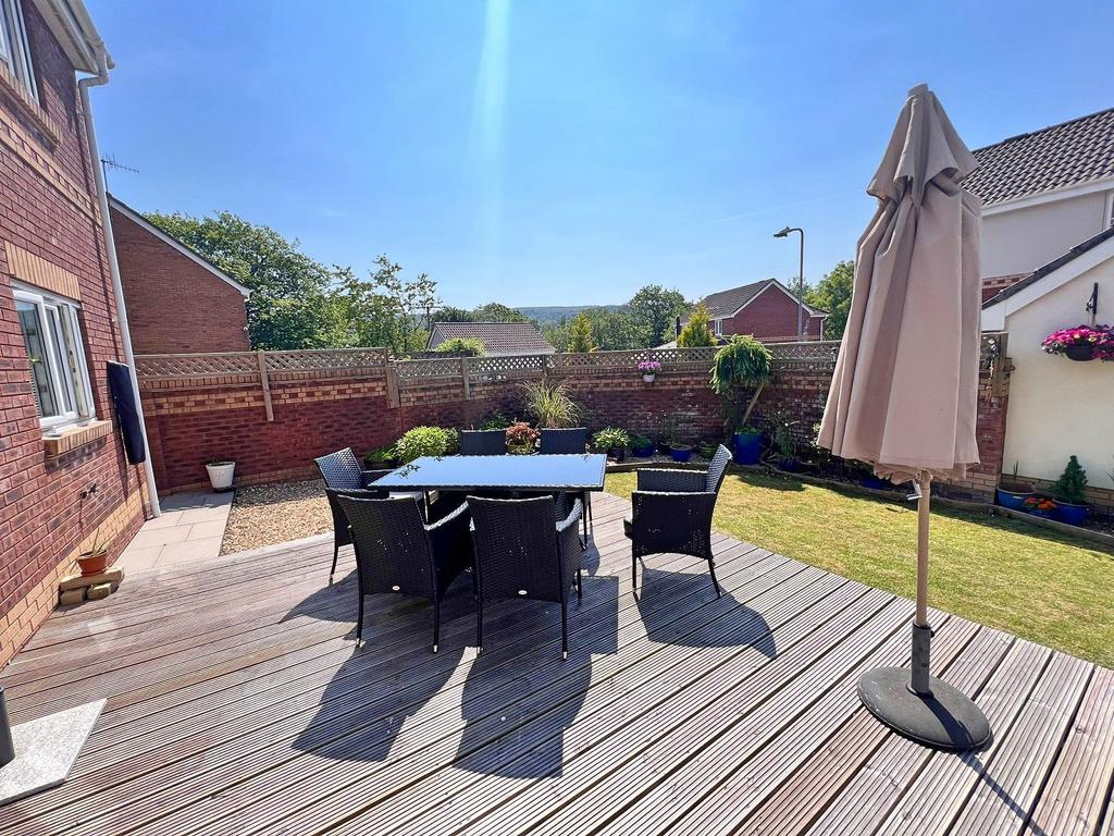 Ffynnon Dawel, Aberdulais, Neath, Neath Port Talbot. SA10 8EN 4 bed
