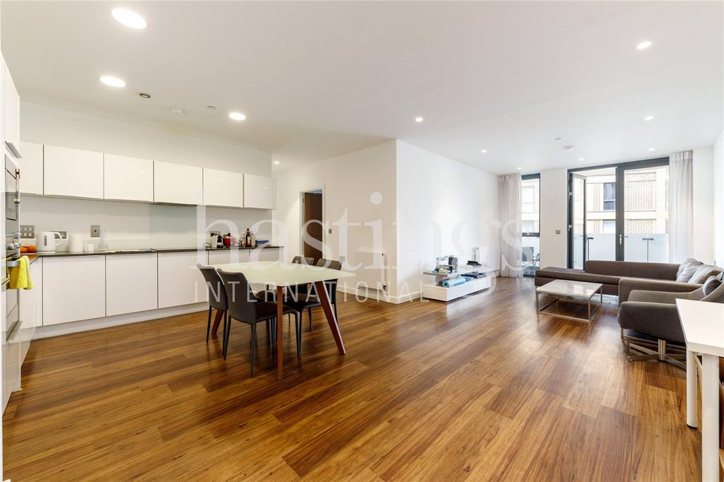 Hornbeam House, 22 Quebec Way, Canada Water, London, SE16 3 bed