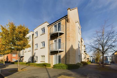 2 bedroom flat for sale, Stanley Avenue, Cambridge