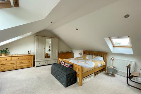 5 bedroom barn conversion for sale, Garboldisham, Norfolk