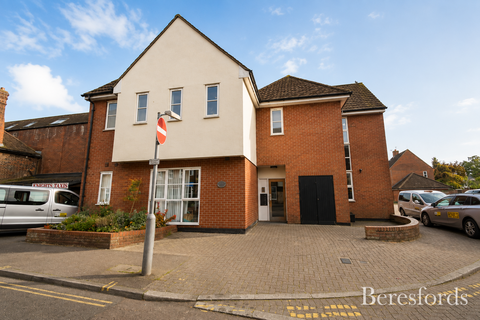 1 bedroom apartment to rent, Guithavon House, Guithavon Street, CM8