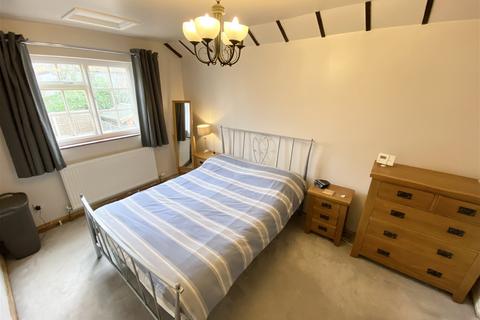 3 bedroom terraced house for sale, Cock Street, Wymondham