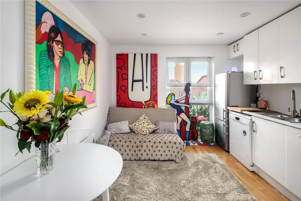 Living Room/Kitchen