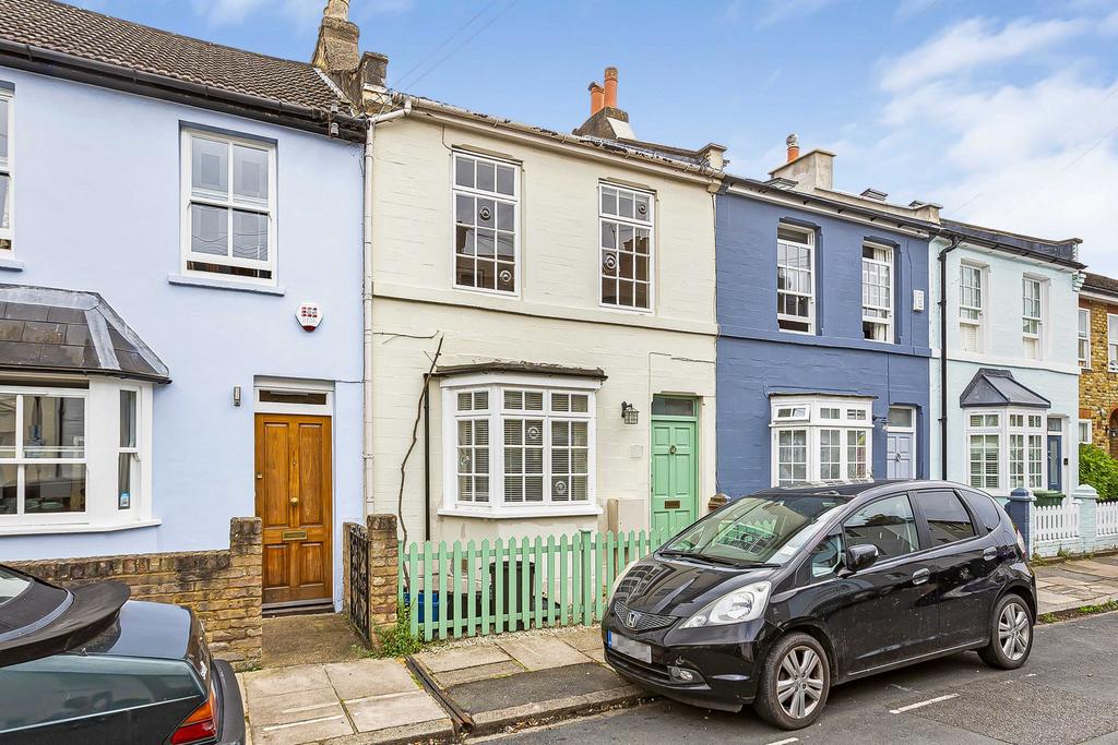 Archway Street, Barnes, SW13 2 bed house for sale £1,150,000