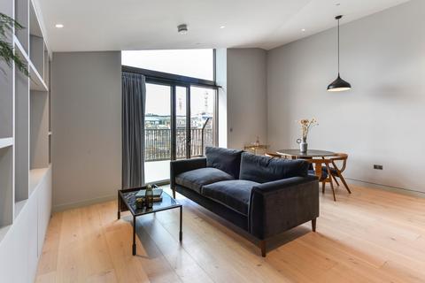 1 bedroom apartment to rent, Ganton Street W1F