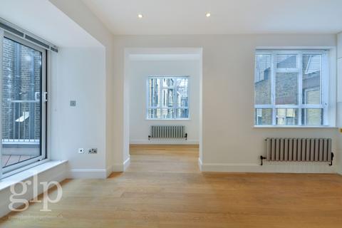 Studio to rent, St Martins Lane, Covent Garden WC2N