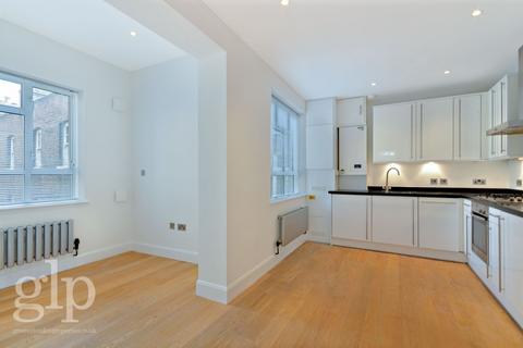 Studio to rent, St Martins Lane, Covent Garden WC2N