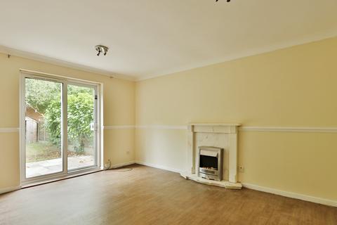 2 bedroom terraced house for sale, The Queensway, Hull, East Riding of Yorkshire, HU6 9BL