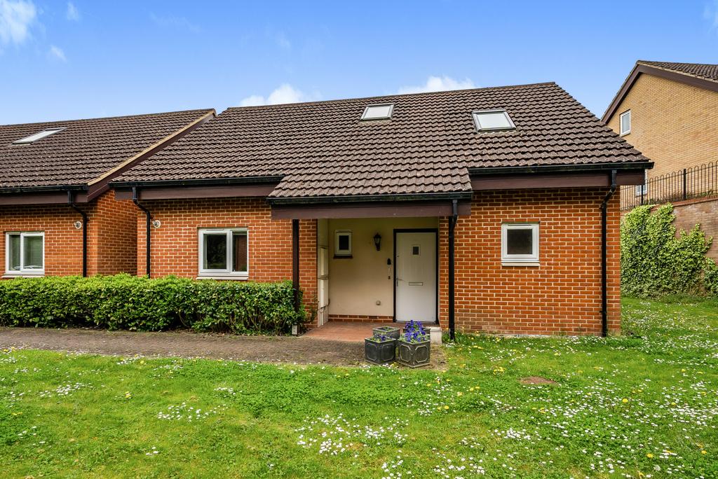 Chairmans Walk, Denham Garden Village, Denham, Buckinghamshire, UB9 3