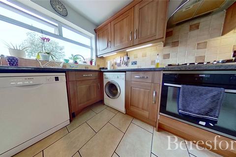 233 Straight Road, Romford, RM3 7JP