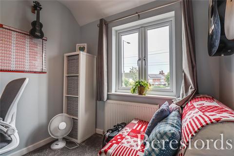 233 Straight Road, Romford, RM3 7JP