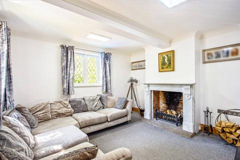 4 bedroom character property for sale, London Road, Devizes, Wiltshire  SN10