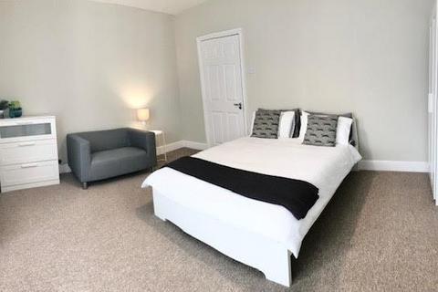 6 bedroom terraced house for sale, Banbury,  Oxfordshire,  OX16