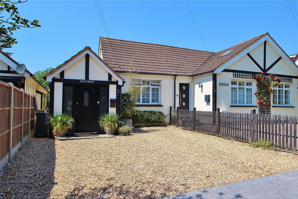 Salvington Hill, Worthing, West Sussex, BN13 2 bed bungalow £425,000