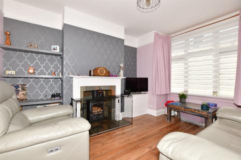 46 Fairlight Avenue, Ramsgate, CT12 6EH