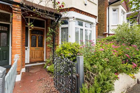 57 Ruskin Walk, London, SE24 9NA