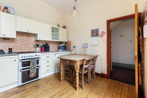 57 Ruskin Walk, London, SE24 9NA