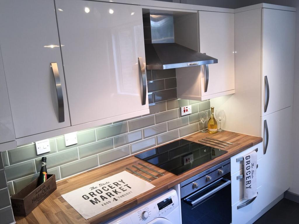 Queen Street Leicester LE1 2 bed apartment £850 pcm (£196 pw)