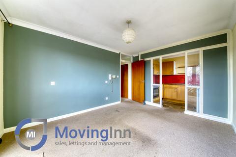 15 Cedar Close, London, SE21 8HX