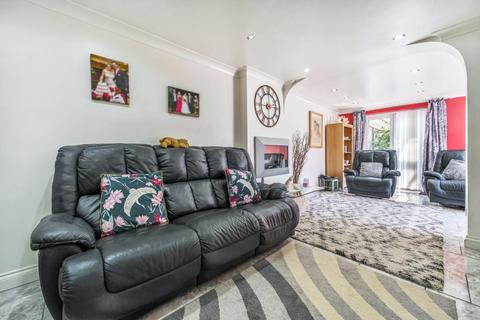 18 Ludlow Close, Basingstoke, RG23 8QW